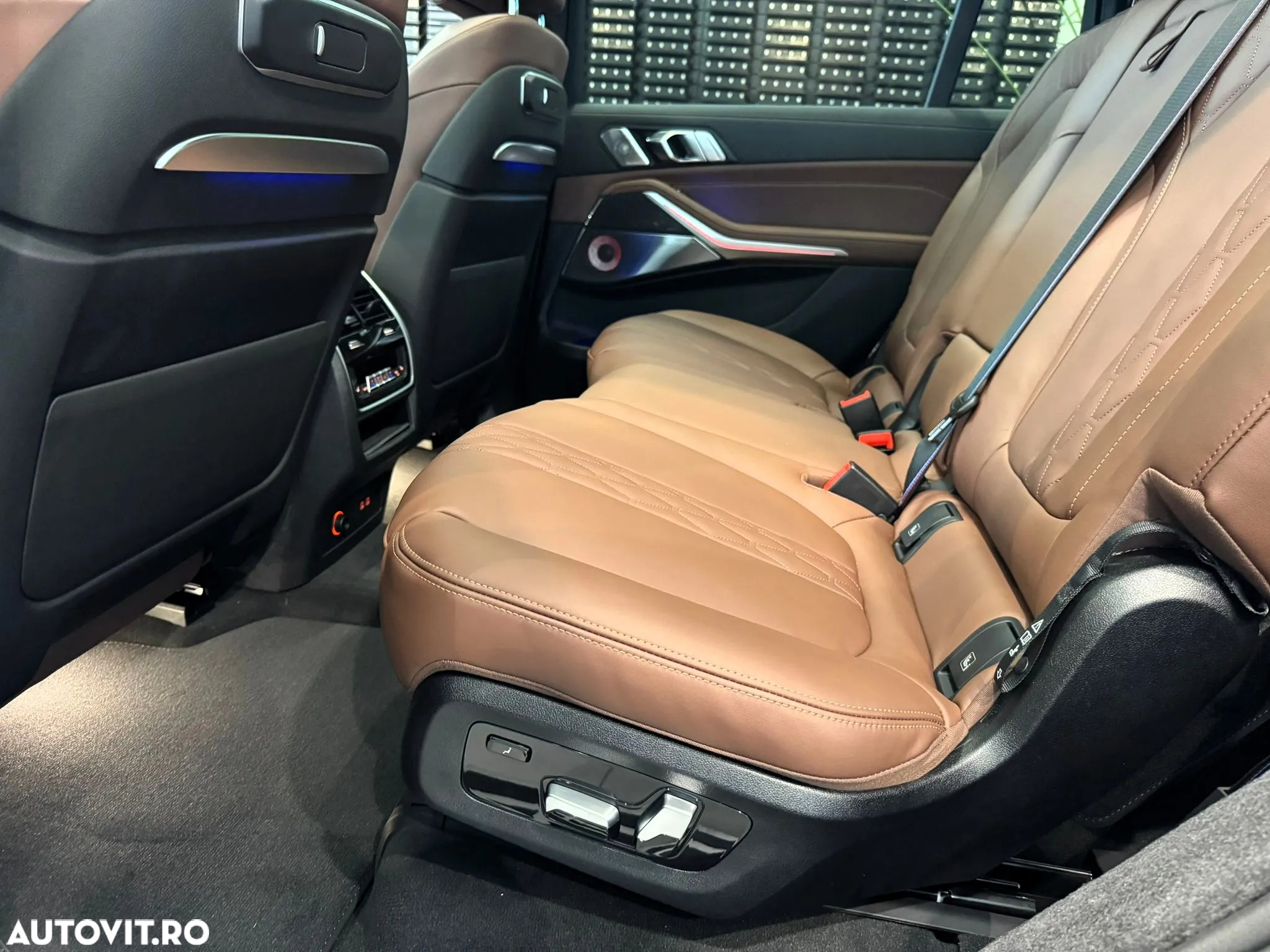BMW X7 xDrive40i AT MHEV - 14