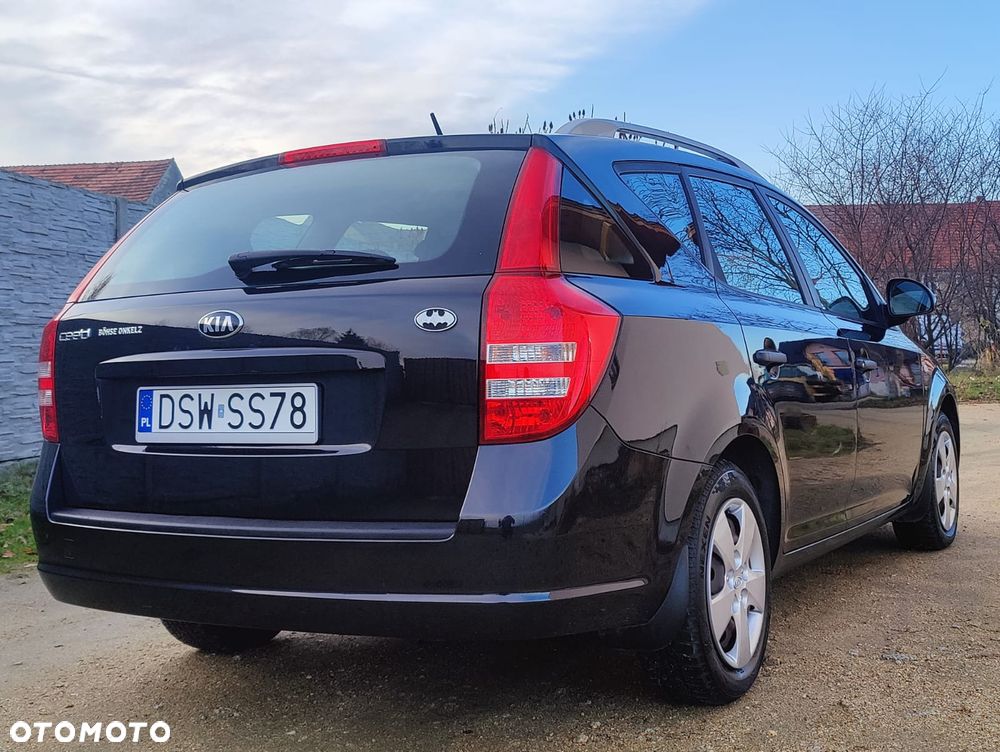 Kia Ceed 1.4 CVVT Attract - 3