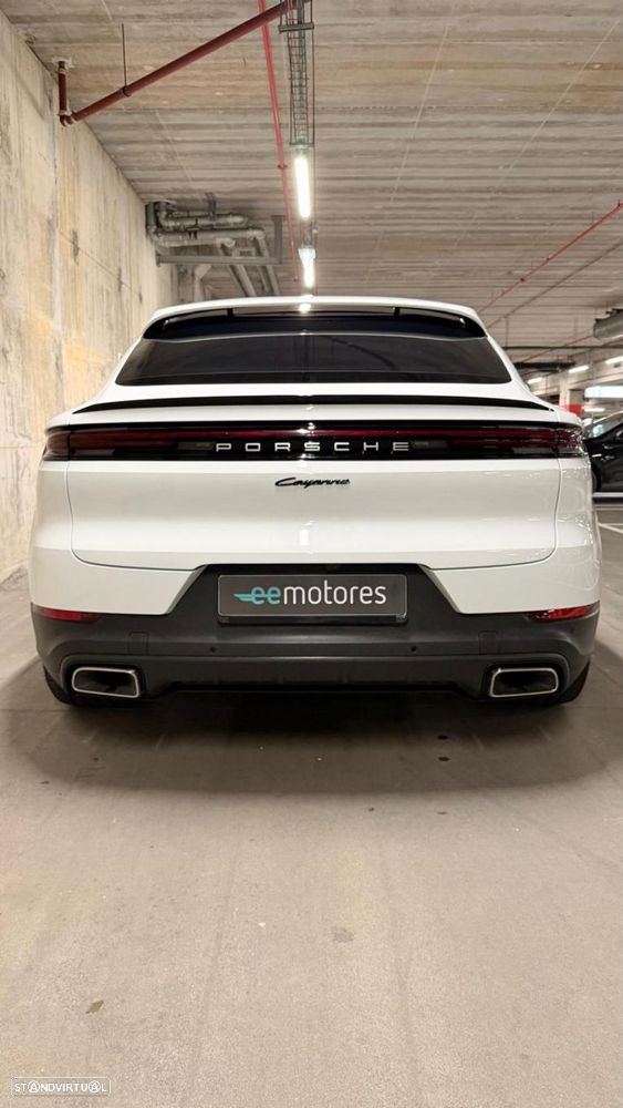 Porsche Cayenne Coupé E-Hybrid Black Edition - 6
