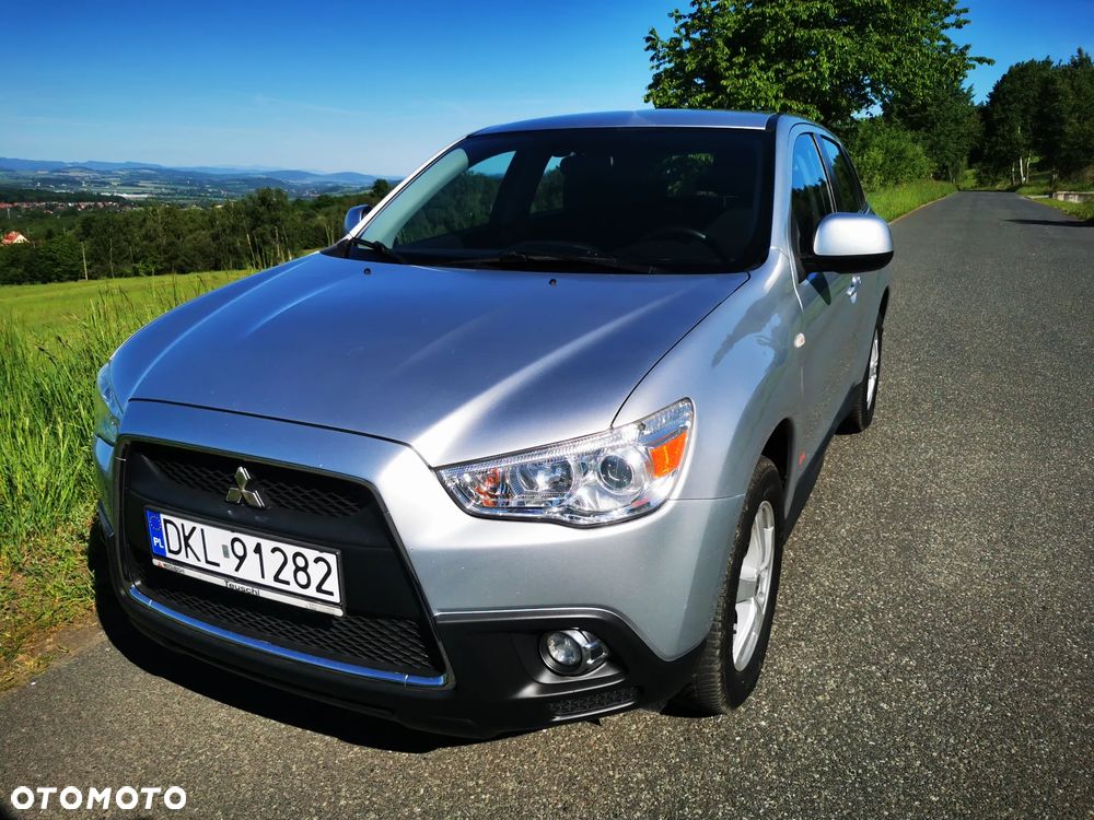 Mitsubishi ASX - 10
