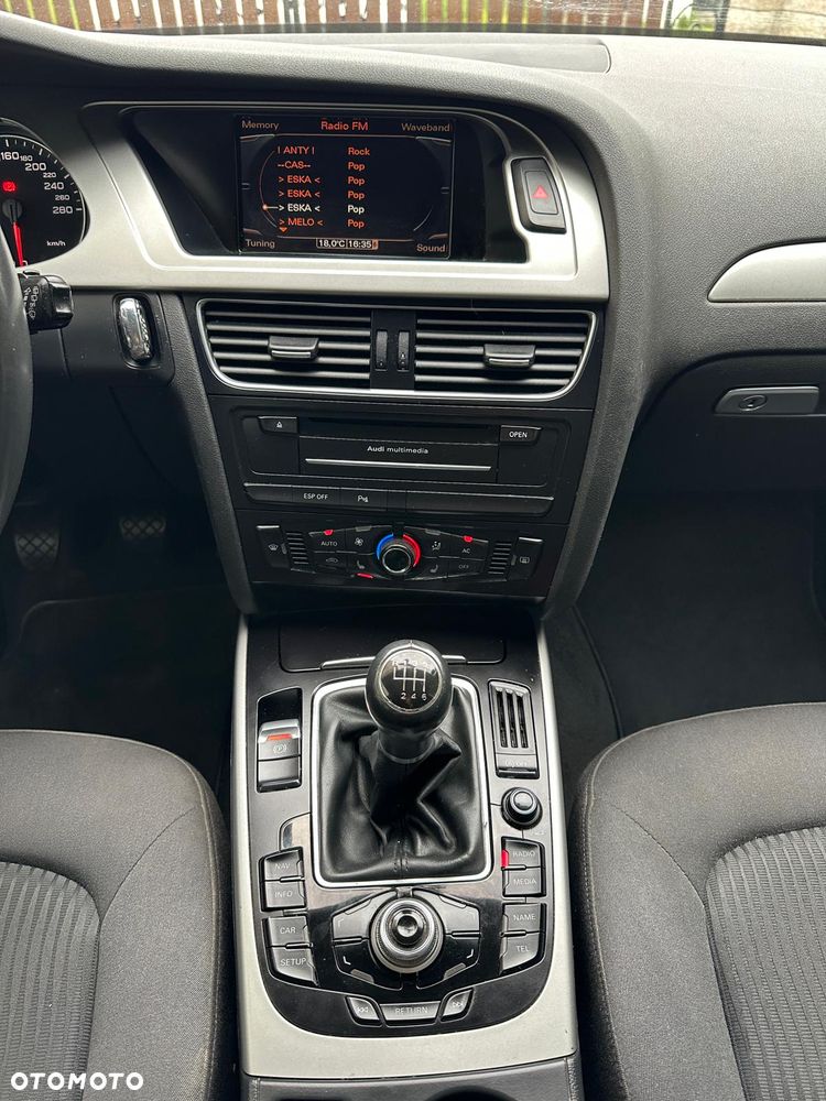 Audi A4 Avant 2.0 TDI DPF quattro Attraction - 17