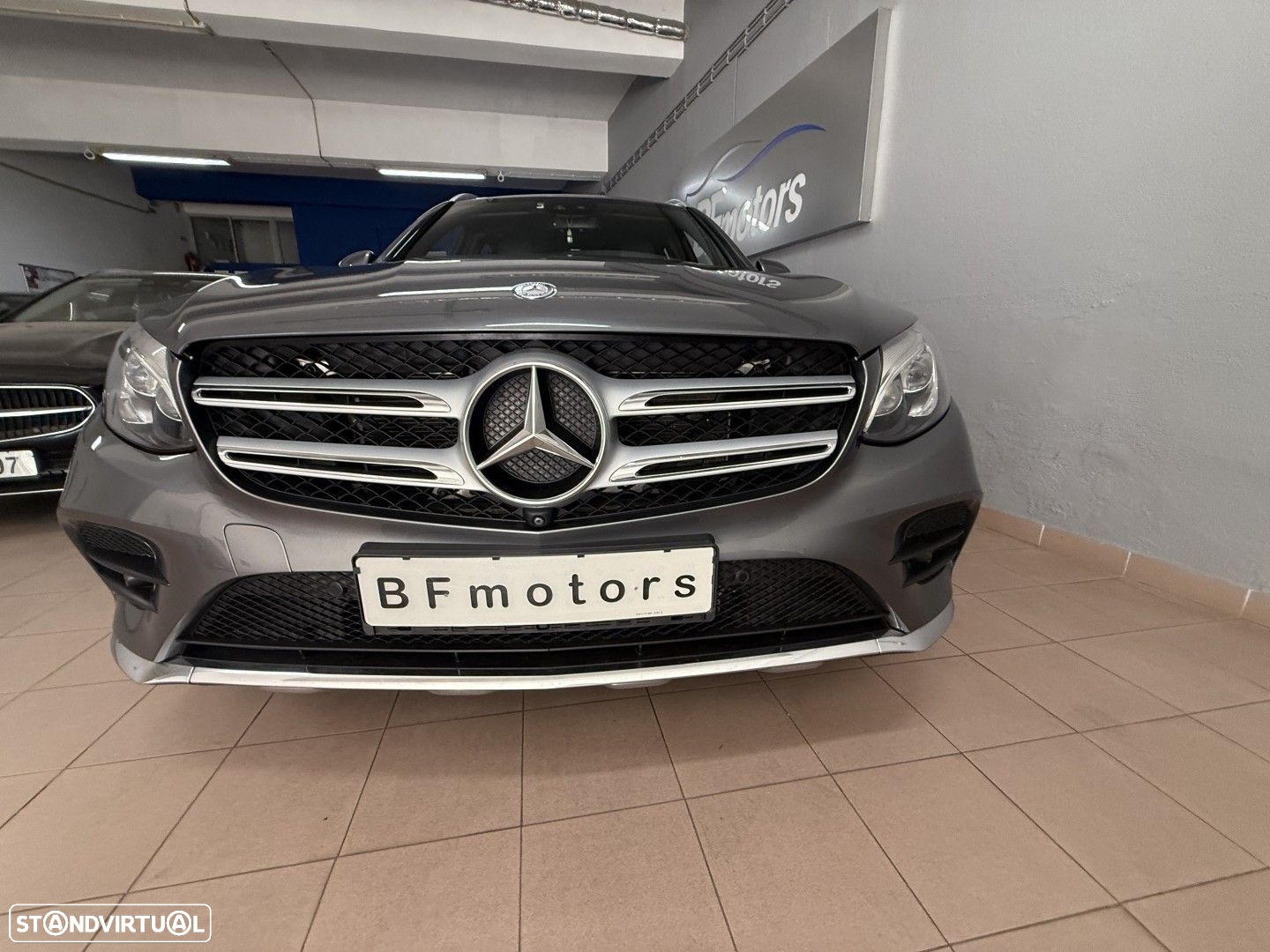 Mercedes-Benz GLC 250 d 4Matic 9G-TRONIC AMG Line - 30