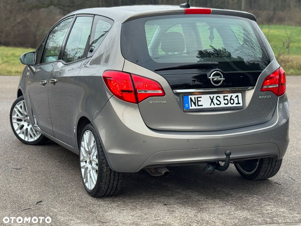 Opel Meriva 1.4 T Cosmo - 17