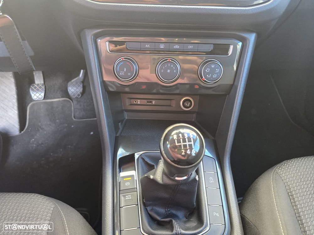 VW Tiguan 1.6 TDI Trendline - 9