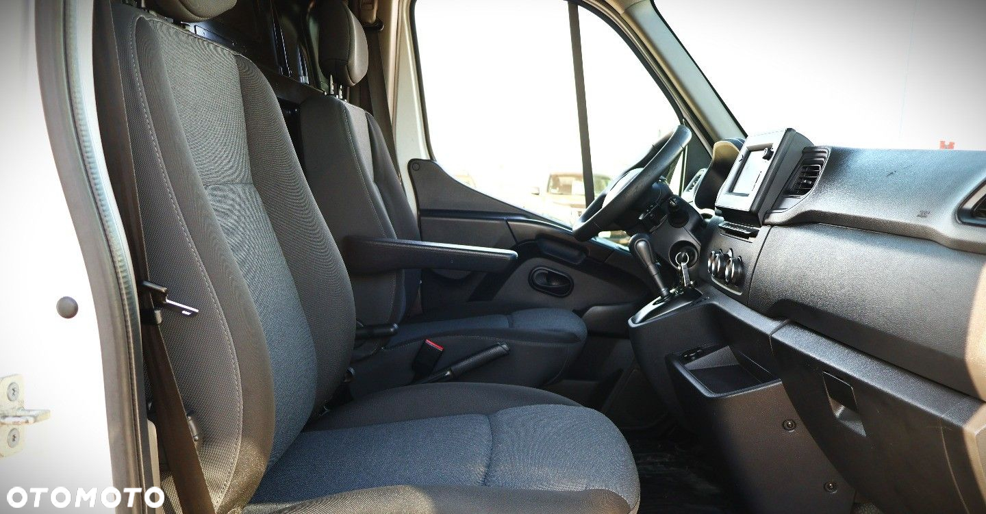 Renault Master - 15