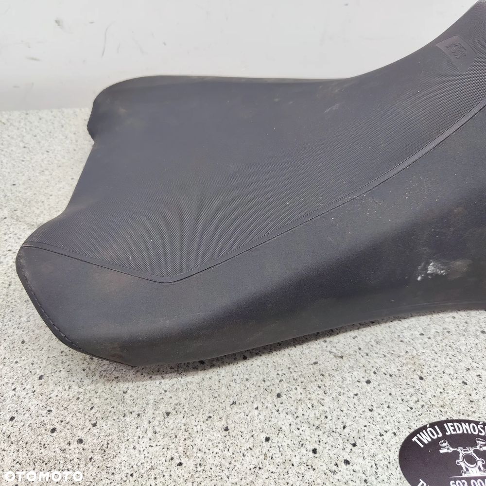 Kanapa, fotel przód, siedzenie kierowcy KTM 1290 Super Duke GT - 5