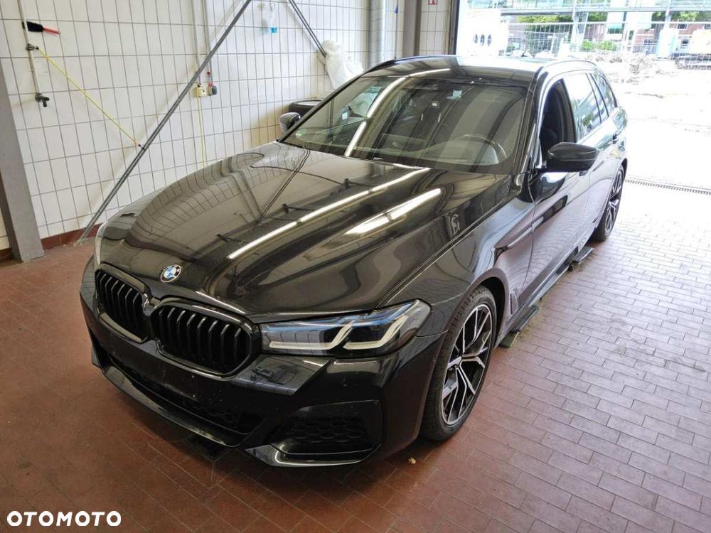 BMW Seria 5 520d M Sport sport - 1
