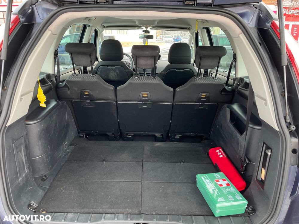 Citroën C4 Grand Picasso 1.6 HDi FAP Exclusive - 11