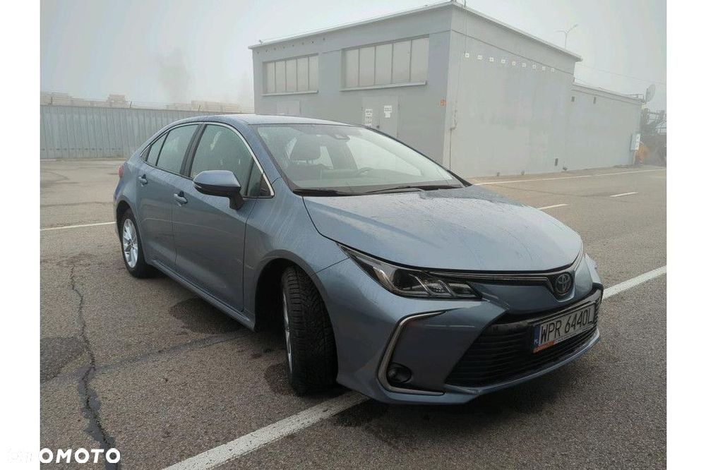 Toyota Corolla - 4
