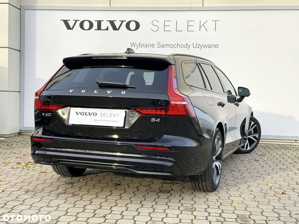 Volvo V60 B4 B Plus Dark - 7