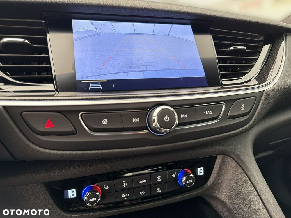 Opel Insignia - 27