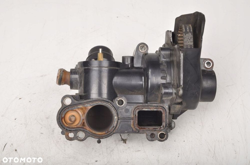 SCIROCCO III 2.0 TFSI POMPA WODY 06H121026AB - 6