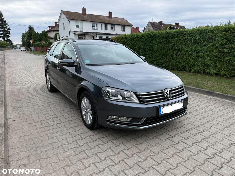 Volkswagen Passat 2.0 TDI DPF Highline - 8