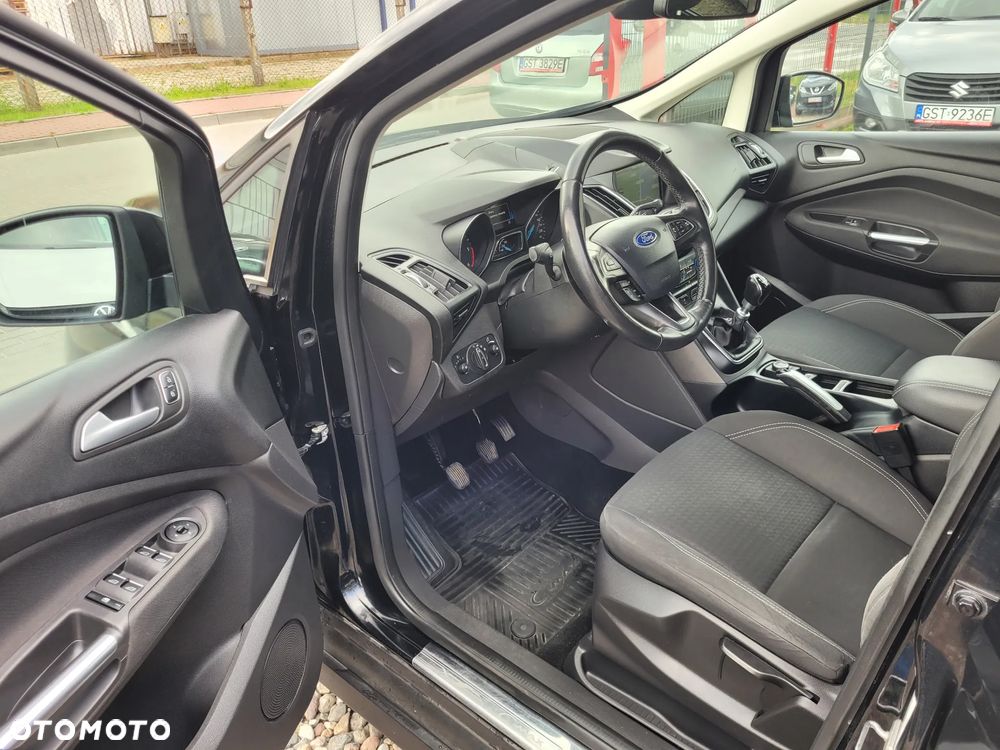 Ford C-MAX - 12