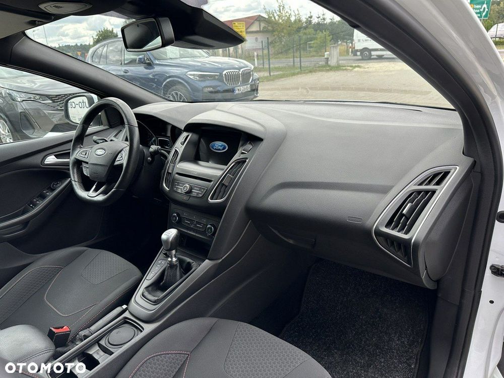 Ford Focus 1.0 EcoBoost ST-Line Black ASS - 13