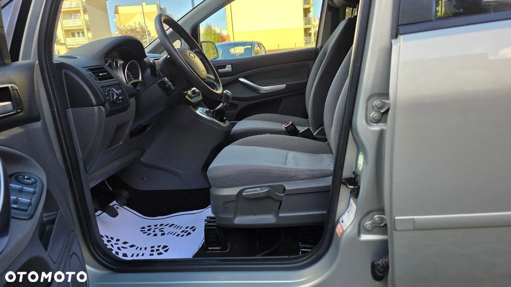 Ford C-MAX - 14