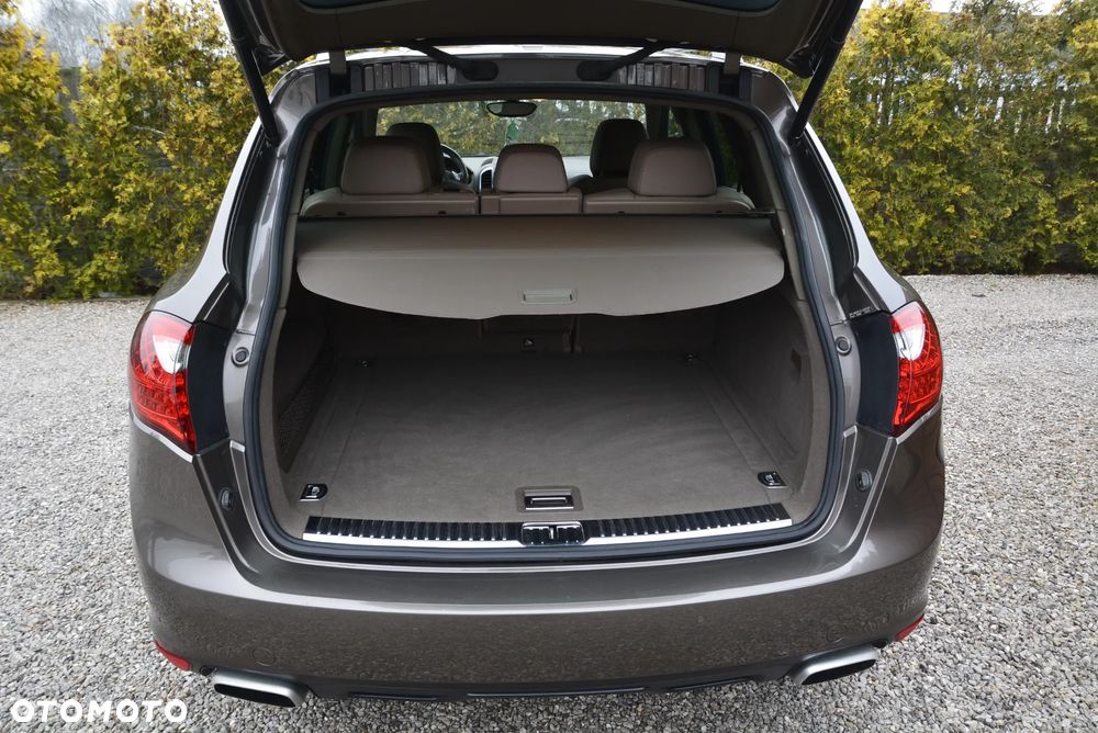 Porsche Cayenne S Tiptronic S - 22