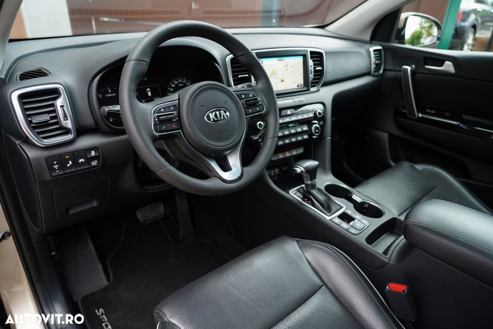 Kia Sportage 2,0 CRDI AWD Aut. Platinum - 14