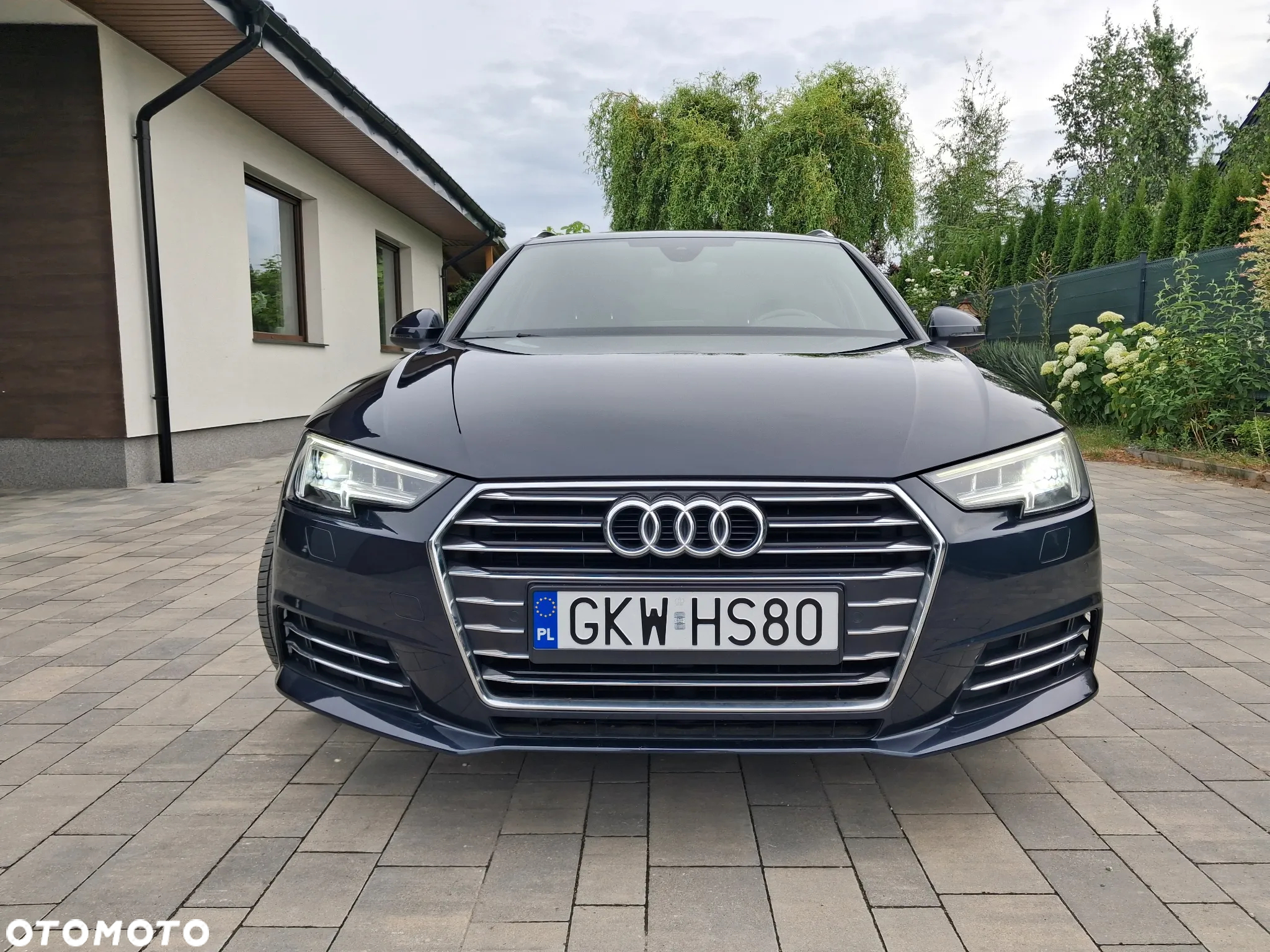 Audi A4 - 8
