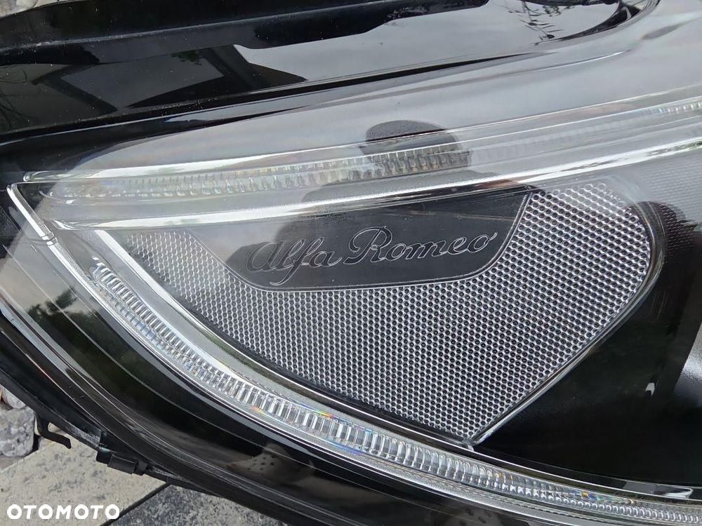 ALFA ROMEO STELVIO Lampa prawa Kompletna Bi-Xenon Dynamic Led 50563959 - 5