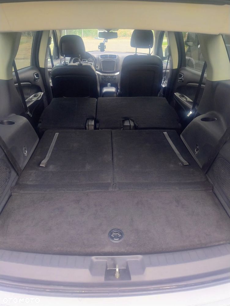 Fiat Freemont 2.0 Multijet Lounge AWD - 9
