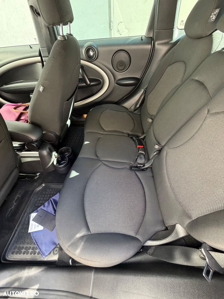 Mini Countryman - 14