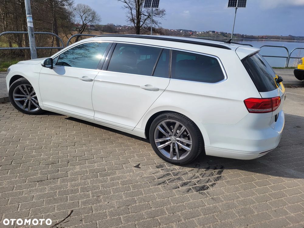 Volkswagen Passat 2.0 TDI SCR Trendline DSG - 10