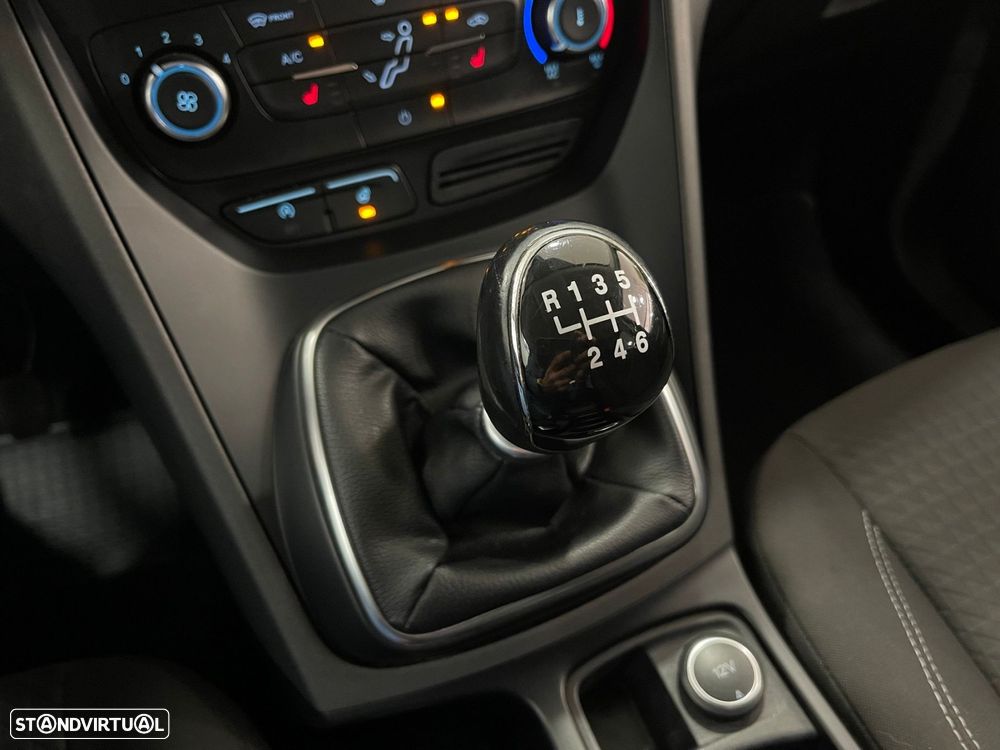 Ford Grand C-Max 1.0 EcoBoost S&S Ambiente - 42