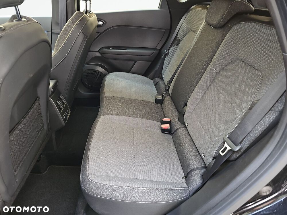 Renault Captur - 28