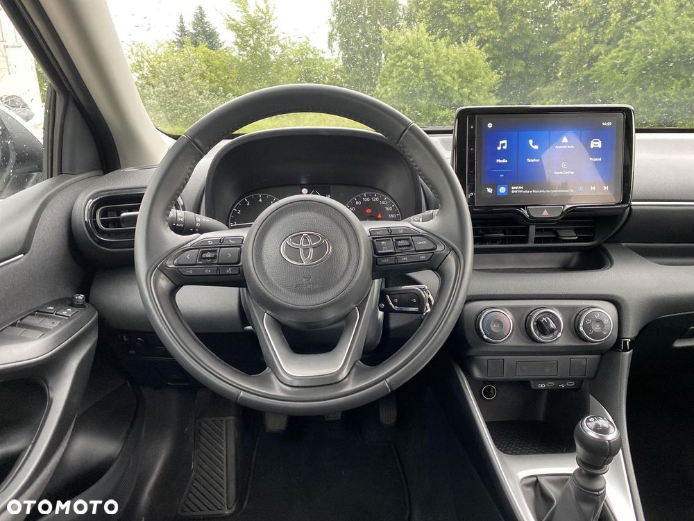 Toyota Yaris 1.5 Comfort - 17