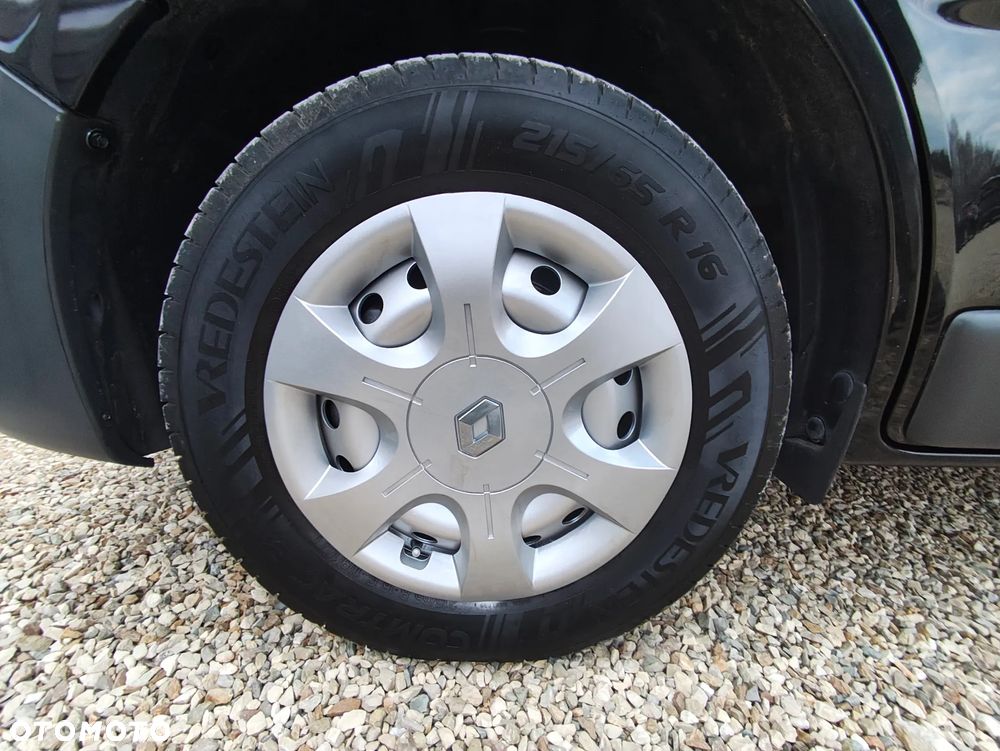 Renault Trafic - 21