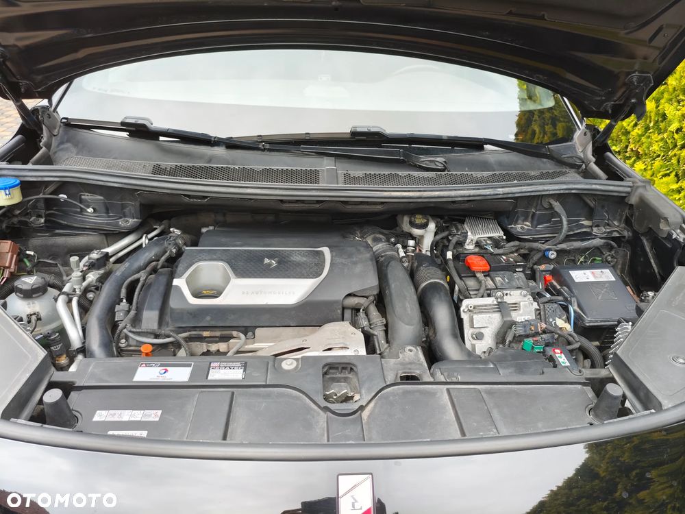 DS Automobiles DS 7 Crossback 1.6 E-Tense 4x4 Grand Chic - 37
