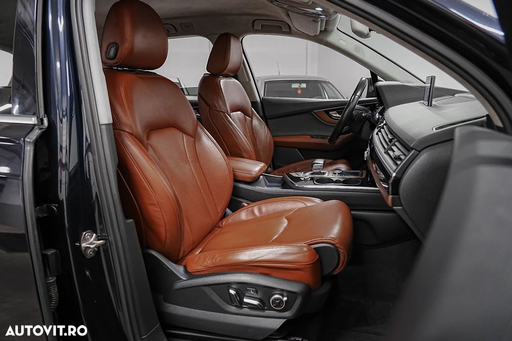 Audi Q7 - 6