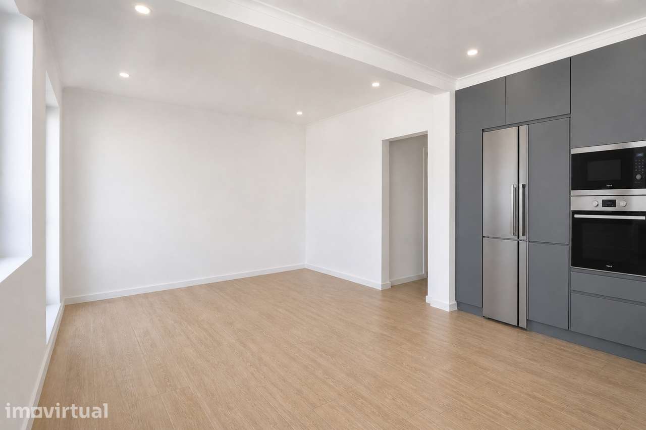 T2 a Estrear junto ao parque central da Amadora | Design moderno - Grande imagem: 2/16