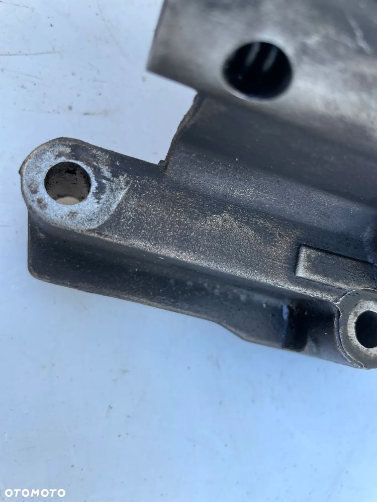 POMPA OLEJU VW GOLF V AUDI A3 8P SEAT LEON II 038115105C - 4