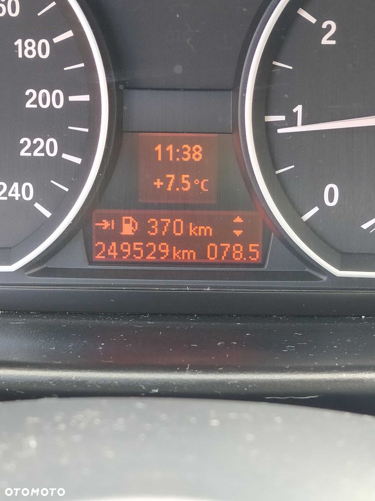BMW Seria 1 - 8