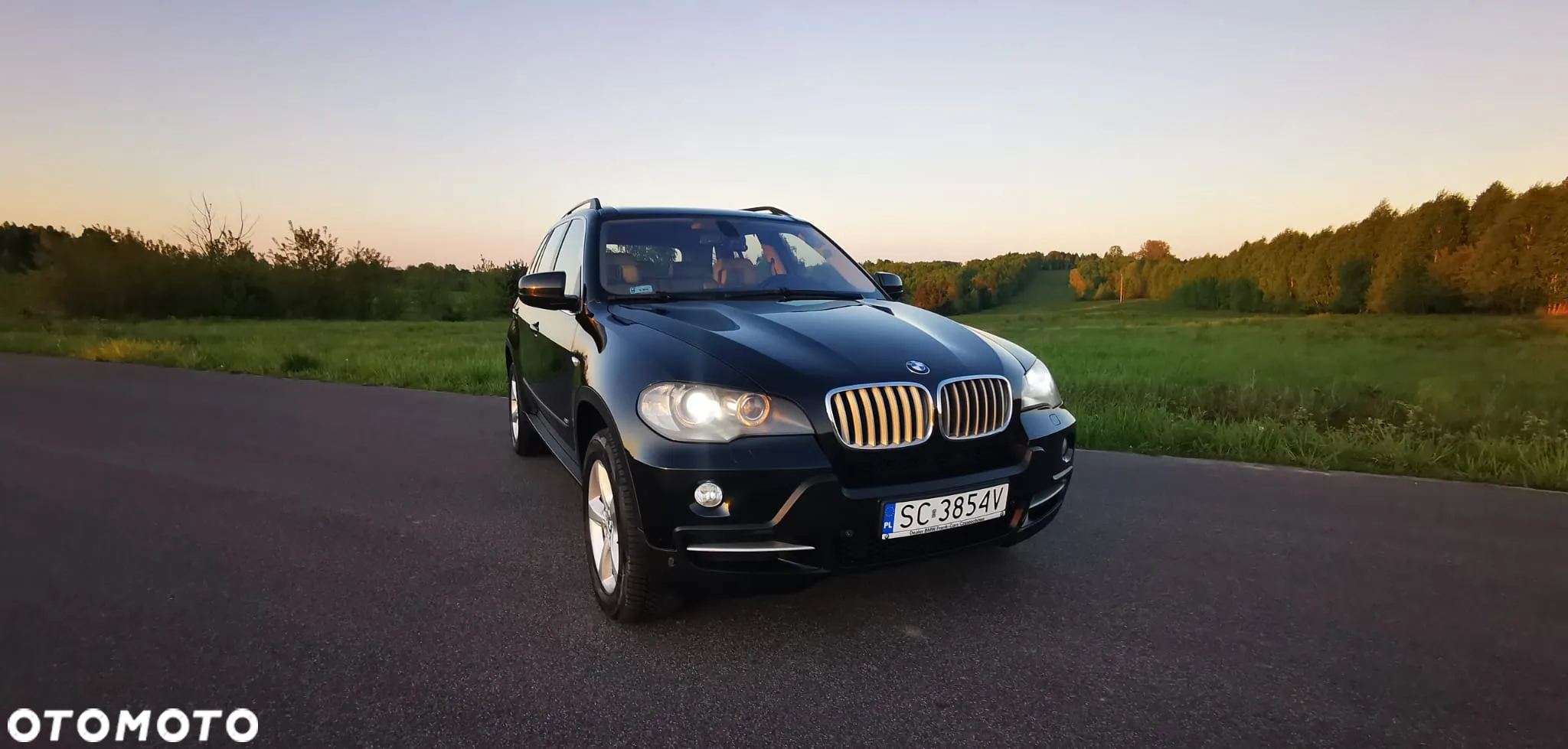 BMW X5 4.8i xDrive - 13