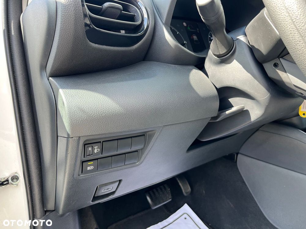 Toyota Yaris Hybrid 1.5 Active - 26