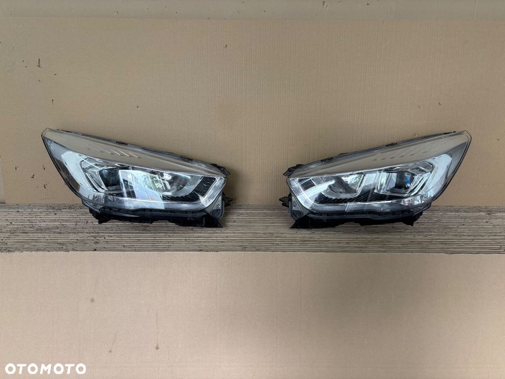 Ford Kuga MK2 lift lampa prawa,lewa kompletsoczewka led Komplet - 1
