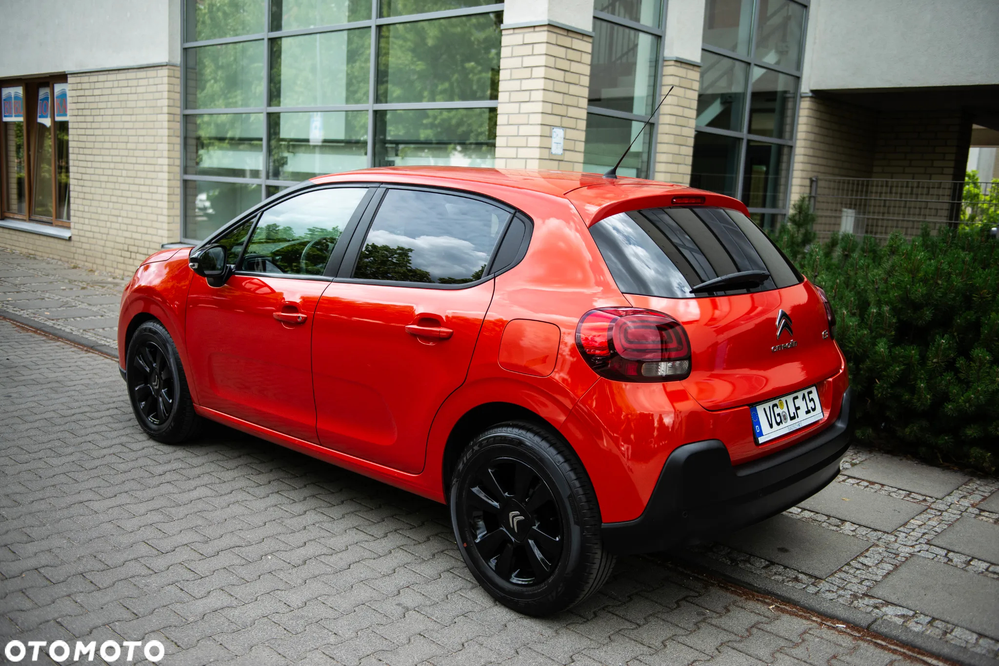 Citroën C3 1.6 BlueHDi Live S&S - 4