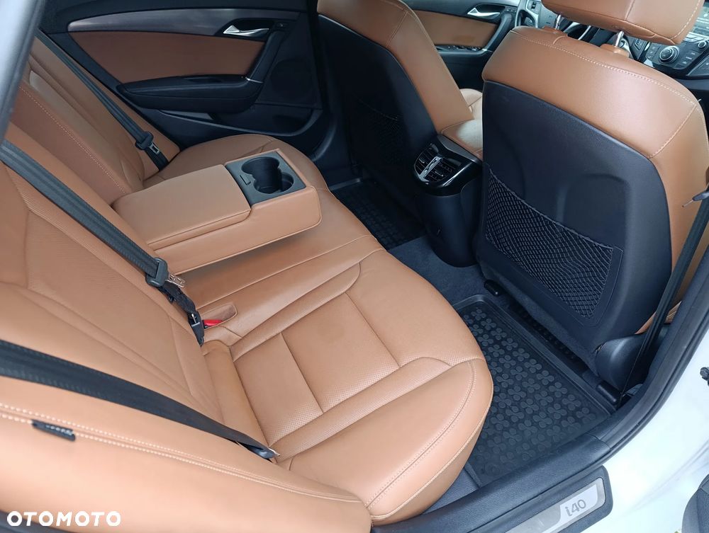 Hyundai i40 2.0 GDI Premium - 18