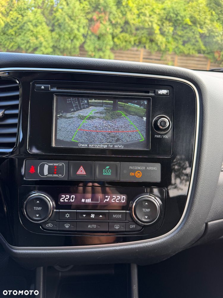 Mitsubishi Outlander - 7