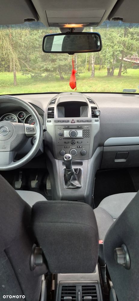 Opel Zafira 1.8 Enjoy - 8