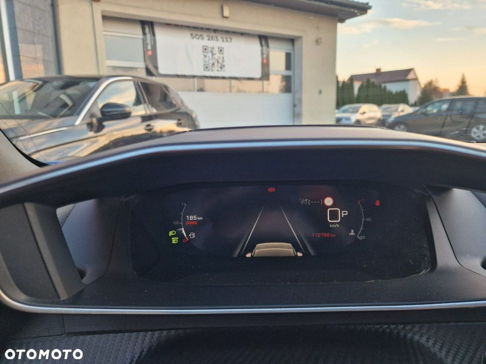 Peugeot 2008 1.5 BlueHDi GT S&S EAT8 - 27