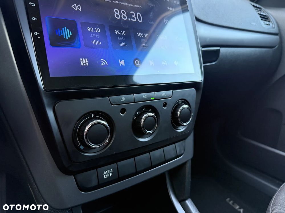 Skoda Yeti 1.2 TSI Elegance - 28