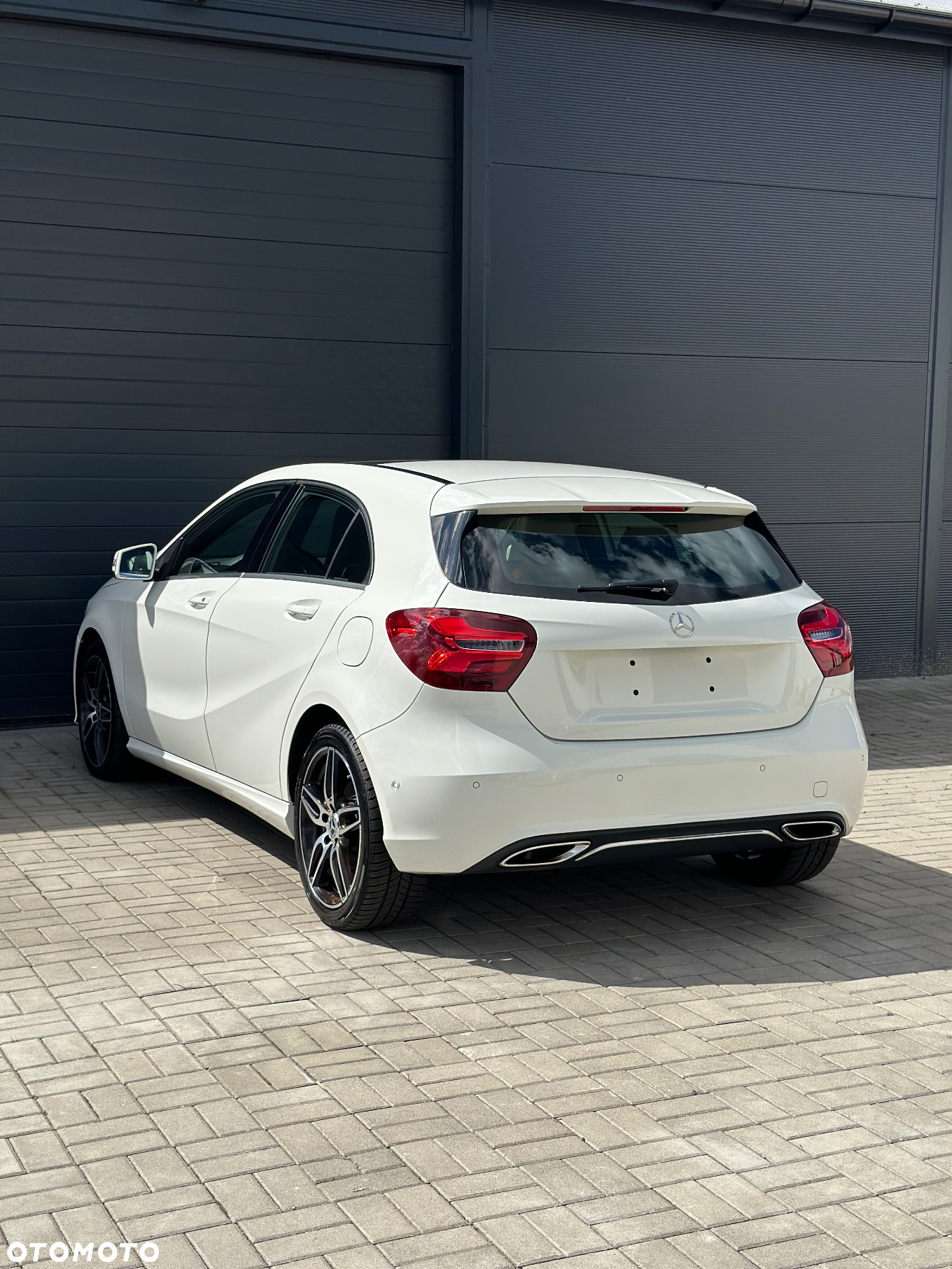 Mercedes-Benz Klasa A 180 (BlueEFFICIENCY) Urban - 6