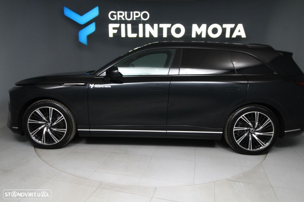 Xpeng G9 93.1 kWh AWD Performance - 5