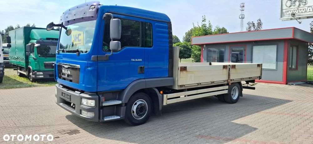 MAN TGL 8.220 - 2