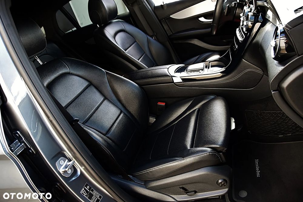 Mercedes-Benz GLC 200 4-Matic - 19