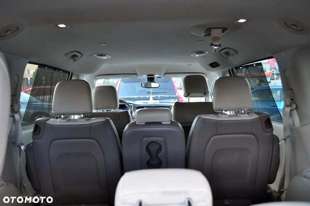 Chrysler Pacifica - 31